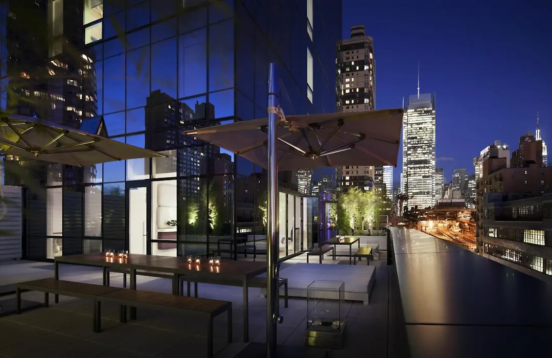 Yotel New York Times Square-1
